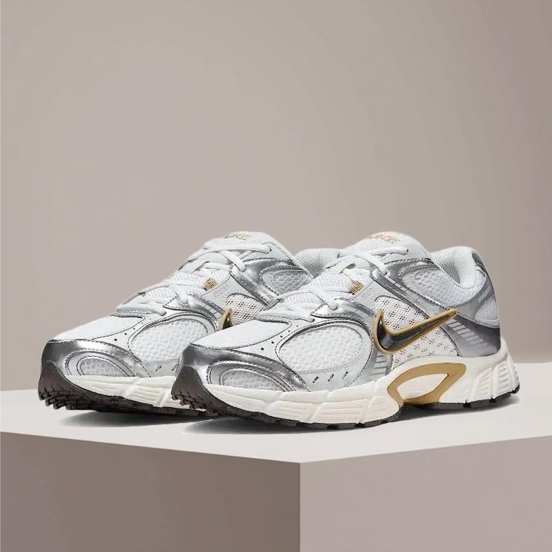 Nike V5 RNR Antrenman Koşu Aya - Men'S Shoes V5 Rnr incelemesi ve fiyatı